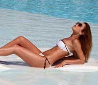 Elena Gheorghe, surpriza pentru fanii ei de pe Facebook