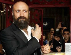 halit parfum 4 - Ziarul National