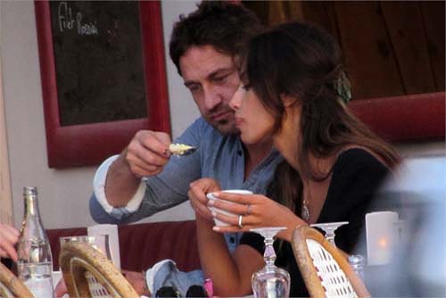 Dovada ca Madalina Ghenea se iubeste cu Gerard Butler! Vezi galerie foto!