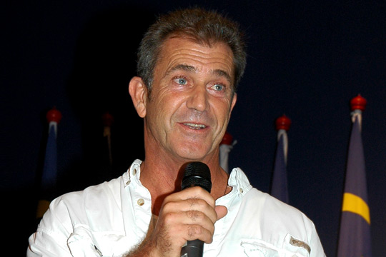 Mel Gibson are o iubita noua, o karatista