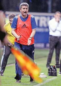 Gigi Multescu (antrenor FC Petrolul Ploiesti). - Ziarul National