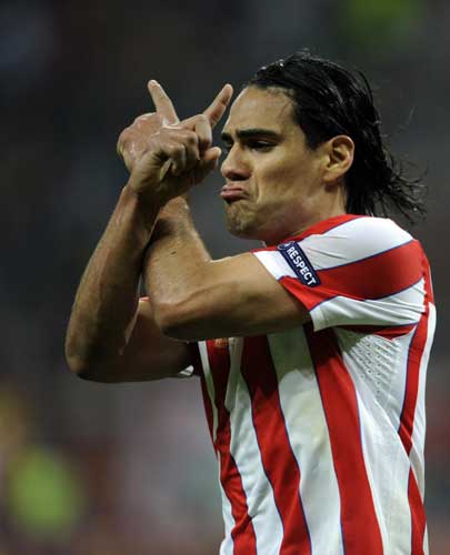 Mourinho e innebunit dupa Falcao si il vrea cu orice pret