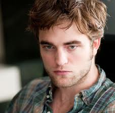 Robert Pattinson, gata-gata sa bata pe cineva! – VIDEO
