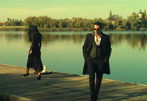Stefan Banica lanseaza „Altceva”