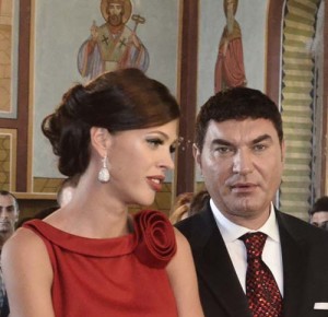 Borcea si sotia tifet FOTO Narcis Pop - Ziarul National