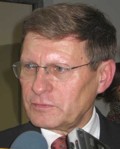 Prost administrata, Romania viseaza la modelul polonez