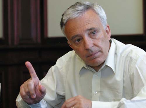 BNR confirma ca si 2013 va fi an de criza