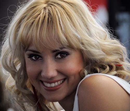 Dezvaluiri BOMBA: Adevarul despre plecarea bebelusei Oana de la “Cronica Carcotasilor”!