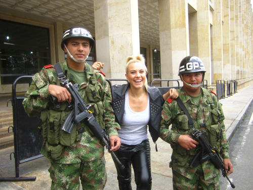 Amna are America Latina la picioare!