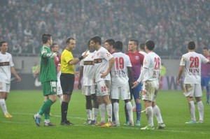 arbitru 2 Steaua Dinamo Diana_0092_resize MARE - Ziarul National