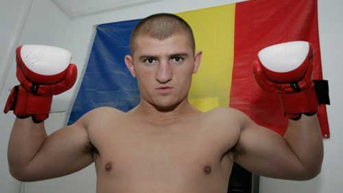 Morosanu se bate cu un supercampion la turneul final K1