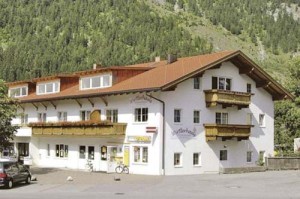 hotel1 - Ziarul National