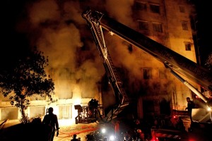 incendiu in bangladesh - Ziarul National