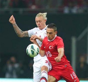 Simon Kjaer, Mevlut Erdinc - Ziarul National