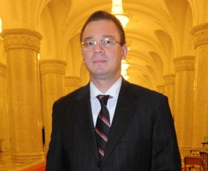 mihai razvan ungureanu (12) - Ziarul National