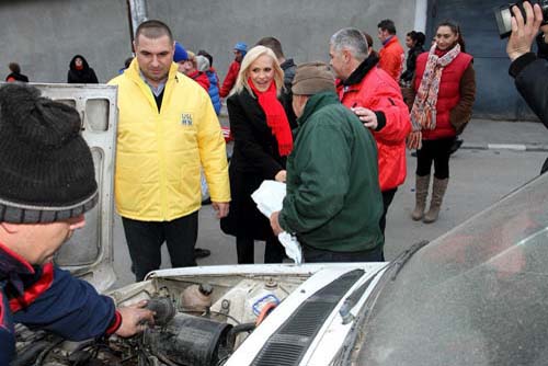 Gabi Firea: „Vai, ce motor are batranelul!”