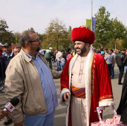 Suleymane, s-au dus vremurile cand se bateau turcii la gura mea!