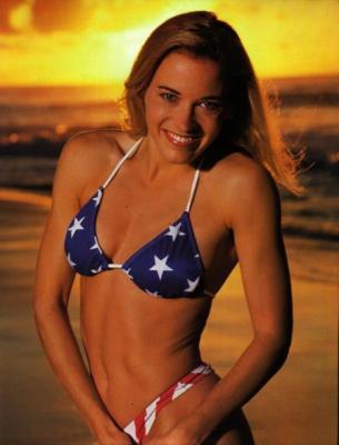 Americanca Suzy Hamilton da vina pe Gabi Szabo: „Din cauza ei am ajuns curva!”