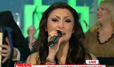 Andra isi doreste o surioara pentru fiul sau – VIDEO