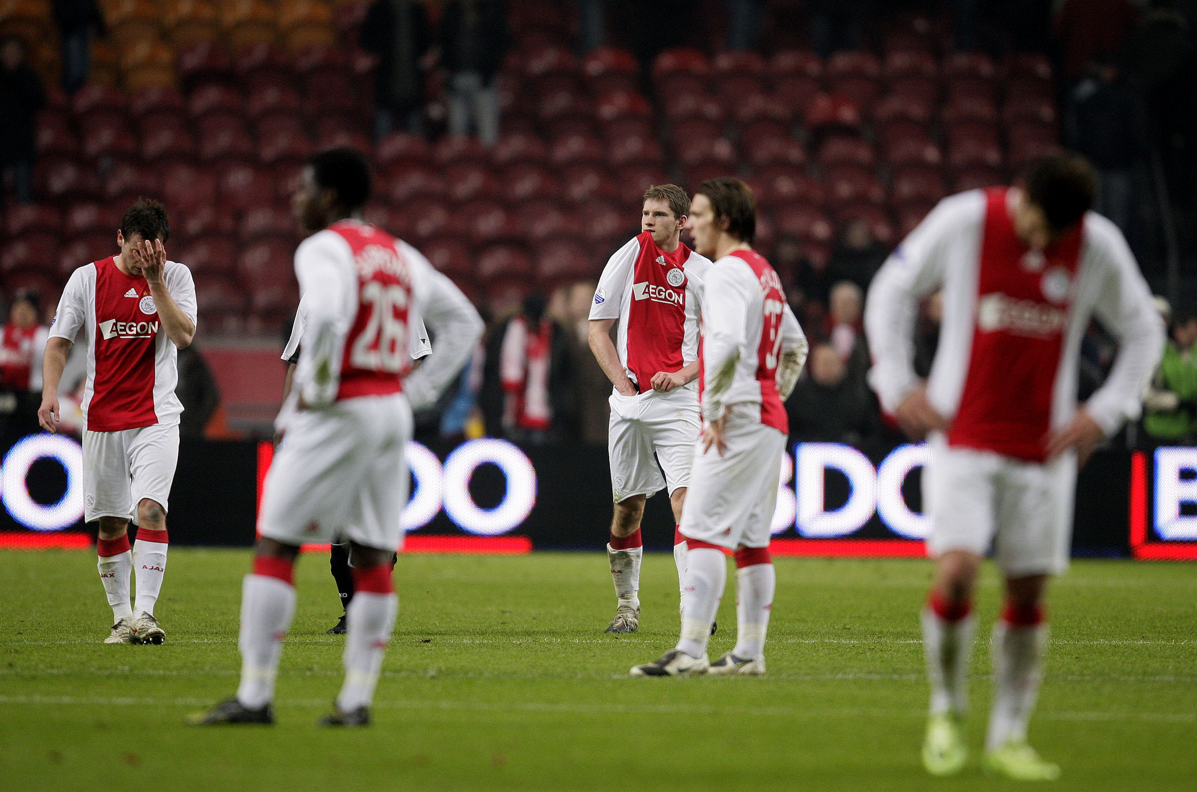 Ajax, adversara Stelei, tinuta in sah de fosta echipa a lui Nesu