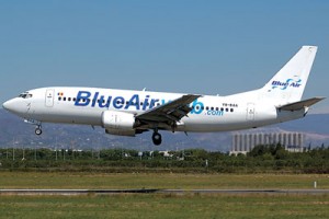 avion-blue-air - Ziarul National