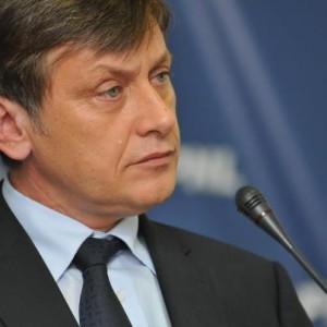 crin-antonescu - Ziarul National