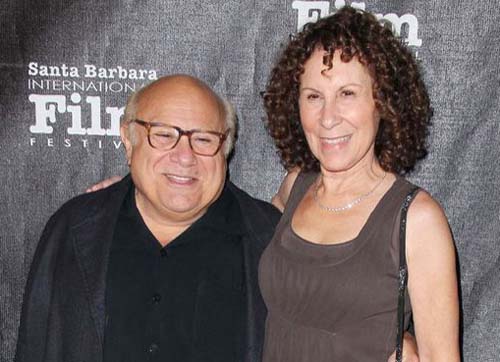 Danny DeVito si Rhea Perlman, despartiti, dar impreuna
