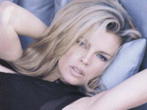 Fiica acritei Kim Basinger: „Mama, arati ca la 17 ani!”