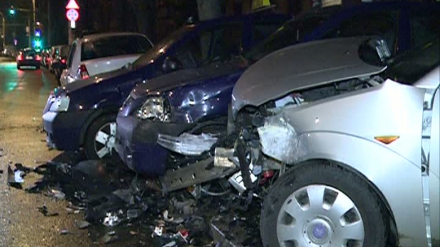 A lovit opt masini si a fugit de la locul accidentului