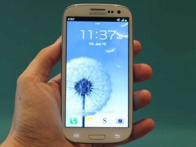Apple a renuntat la un proces cu Samsung