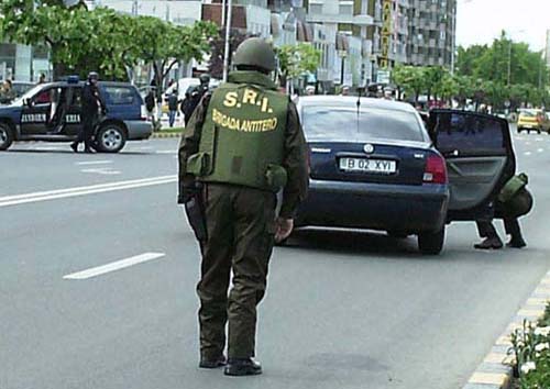Amenintare cu bomba pe aeroportul Otopeni
