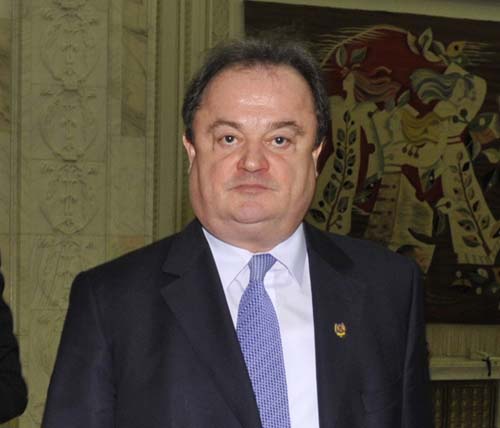 Vasile Blaga demisioneaza de la conducerea PNL
