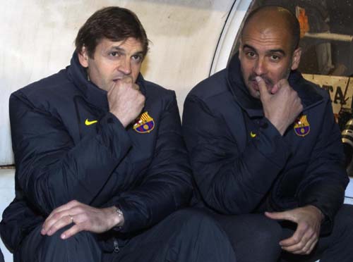 Soc la FC Barcelona: antrenorul Vilanova, lovit iar de cancer. Revine Pep?