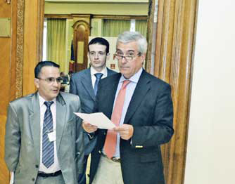 Radu Stroe l-a scos pe Tariceanu din Biroul Politic al liberalilor