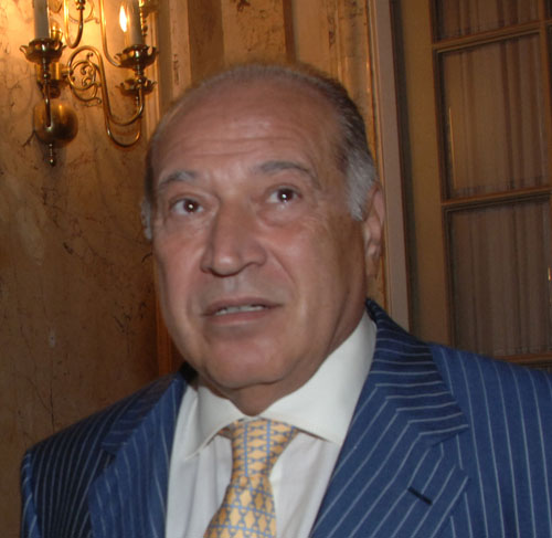 Dan Voiculescu a demisionat din Senat