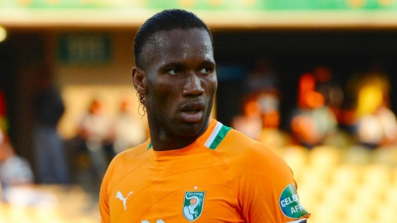 Cosmarul Barcelonei revine in Europa: Drogba coboara „in Iad” pana in 2014 – VIDEO!