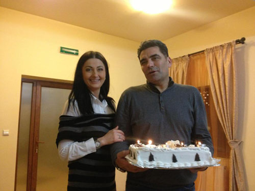 Gabriela Cristea o tine din petrecere in petrecere