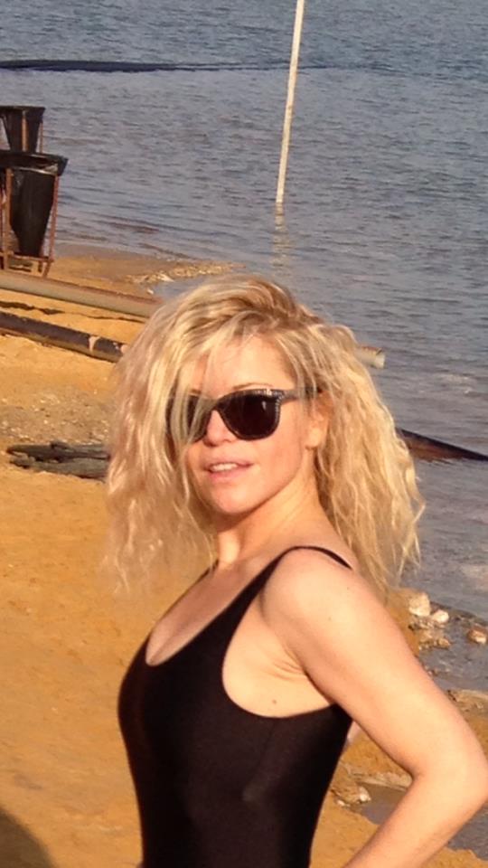 Vezi ce face Loredana in a treia zi din an!