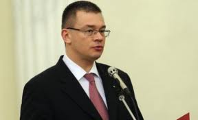 Ungureanu: Trebuie desemnat rapid un candidat la Presedintie din partea dreptei