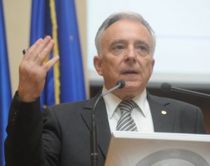 MUGUR ISARESCU gest mana doi - Ziarul National