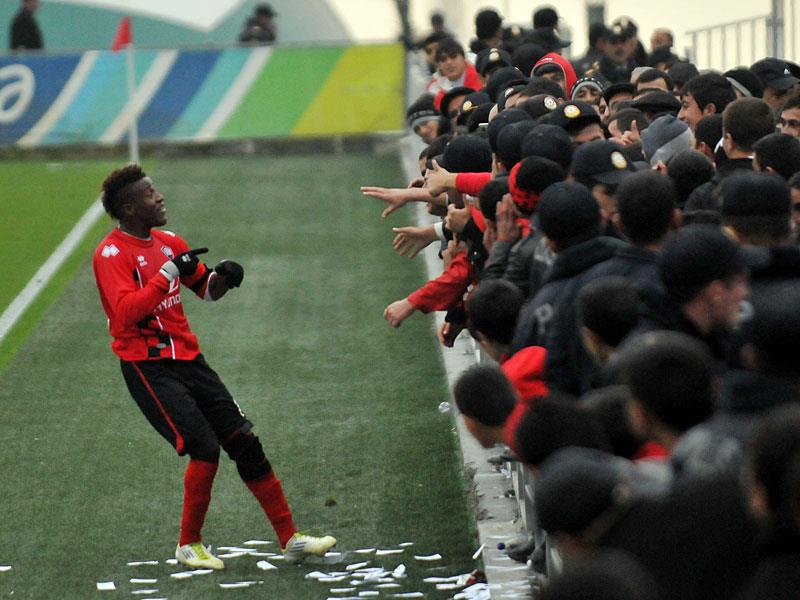 Steaua, esec incredibil cu locul 5 din Azerbaidjan