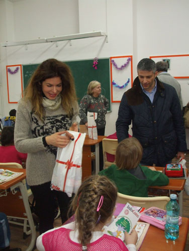 Fundatia Wings isi deschide aripile catre copiii neajutorati