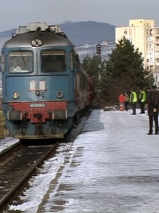 TREN IN GARA IARNA - Ziarul National