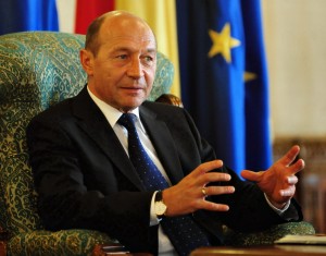 Alegerea conducerii CSM. Basescu: Mai bine razboi decat justitie neindependenta