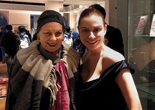 Vivienne Westwood, “croitoreasa” pentru Adina Buzatu