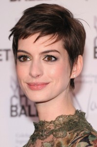 anne_hathaway - Ziarul National
