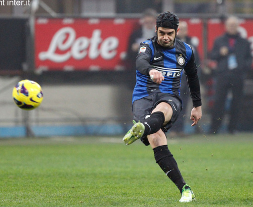 GOL fabulos marcat de Chivu in Inter – Torino!!! – VIDEO
