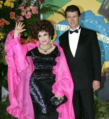 La 85 de ani, Gina Lollobrigida acuza ca a fost luata de nevasta printr-o inselatorie!