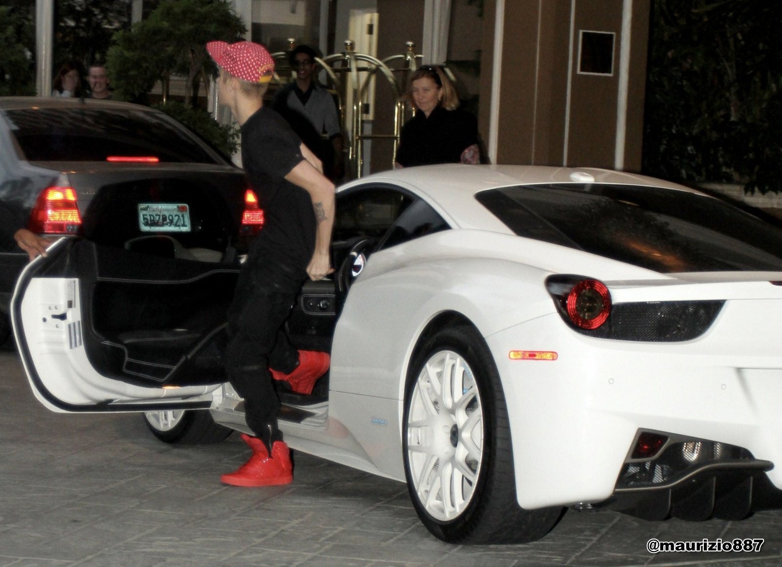 Un fotograf mort din cauza masinii lui Justin Bieber