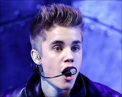 Acuzat ca ar fi fumat marijuana, Justin Bieber a raspuns: Incerc sa-mi revin